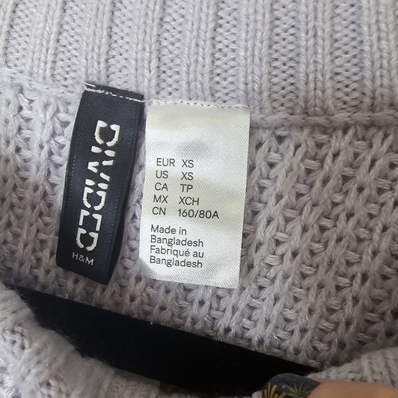 DIVIDED Lavender Purple Pastel Pullover Sweater Vest Size XS Juniors‎ New - Picture 3 of 6